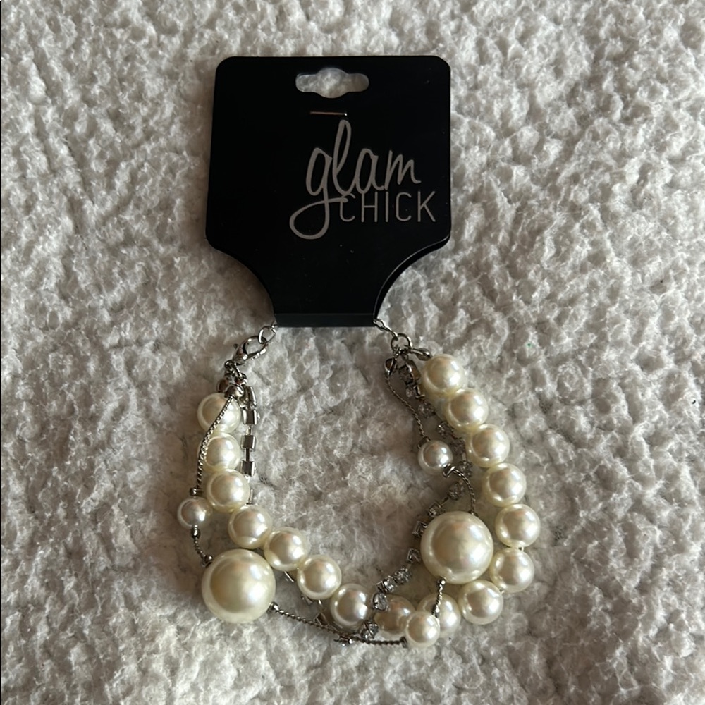White Faux Pearl Bracelet